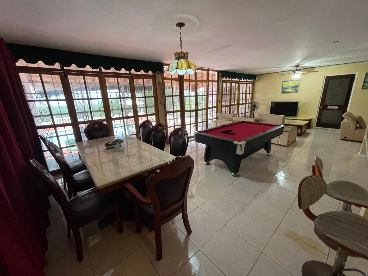 The Lodge @ Peaceful Palms Montego Bay Kültér fotó
