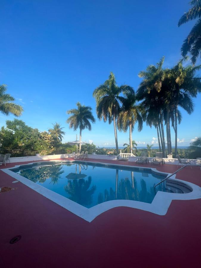 The Lodge @ Peaceful Palms Montego Bay Kültér fotó